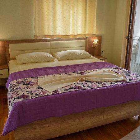Guest House Alea Ulcinj Extérieur photo