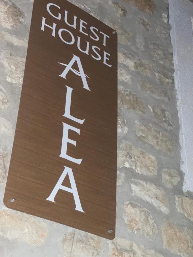 Guest House Alea Ulcinj Extérieur photo
