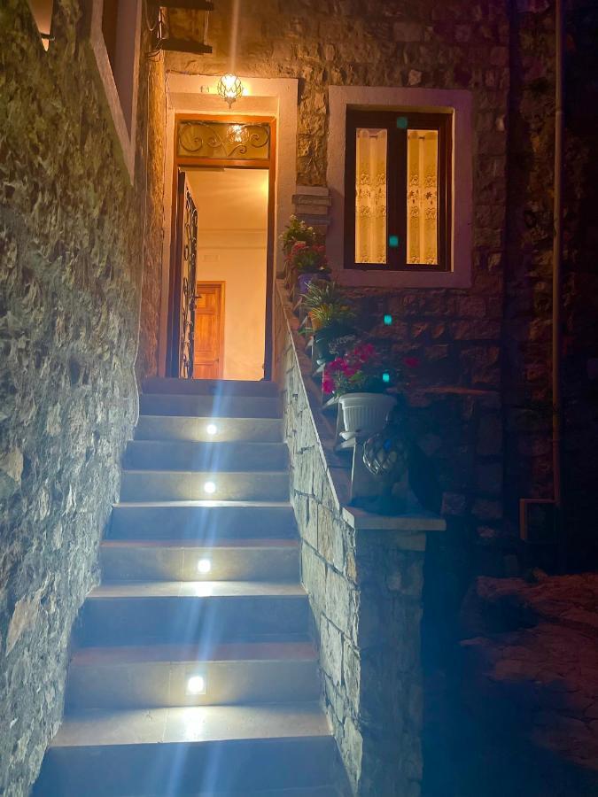 Guest House Alea Ulcinj Extérieur photo