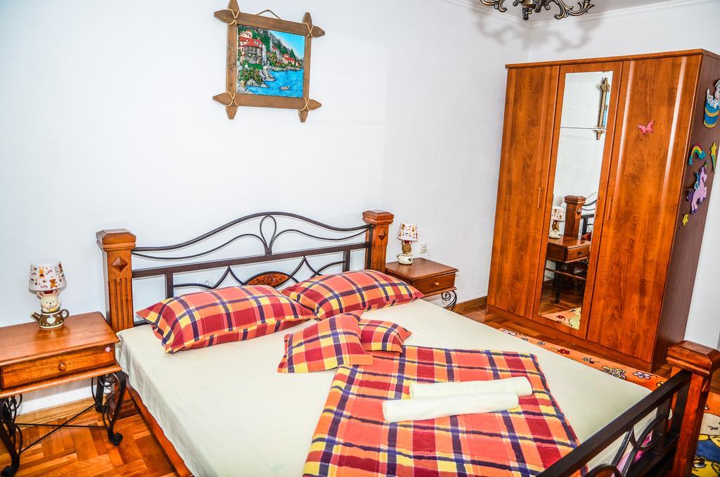 Guest House Alea Ulcinj Extérieur photo