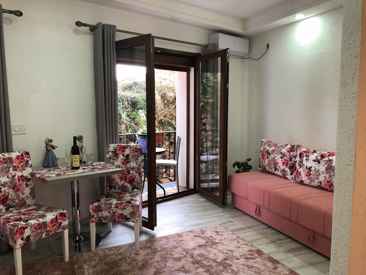 Guest House Alea Ulcinj Extérieur photo