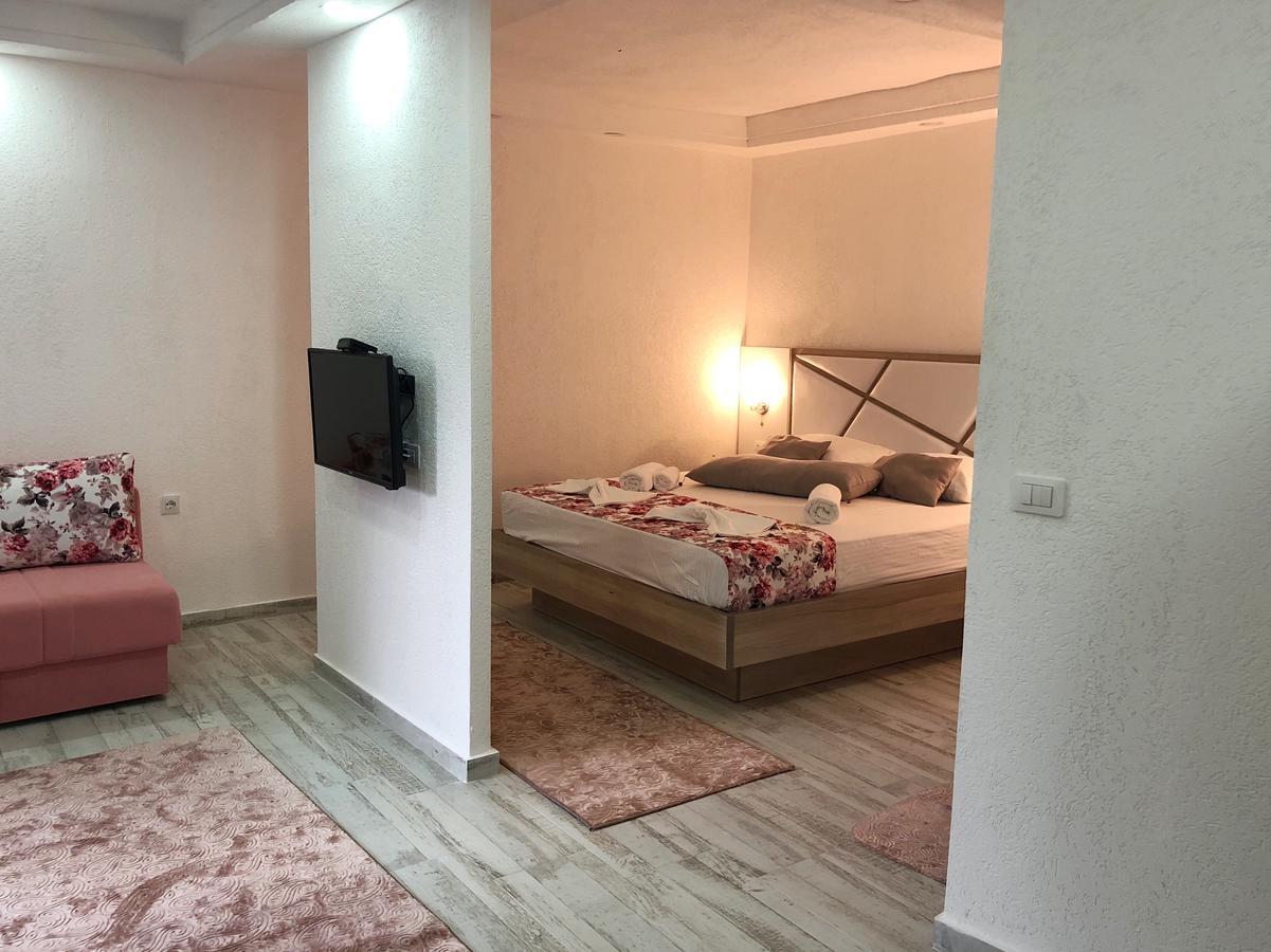 Guest House Alea Ulcinj Extérieur photo