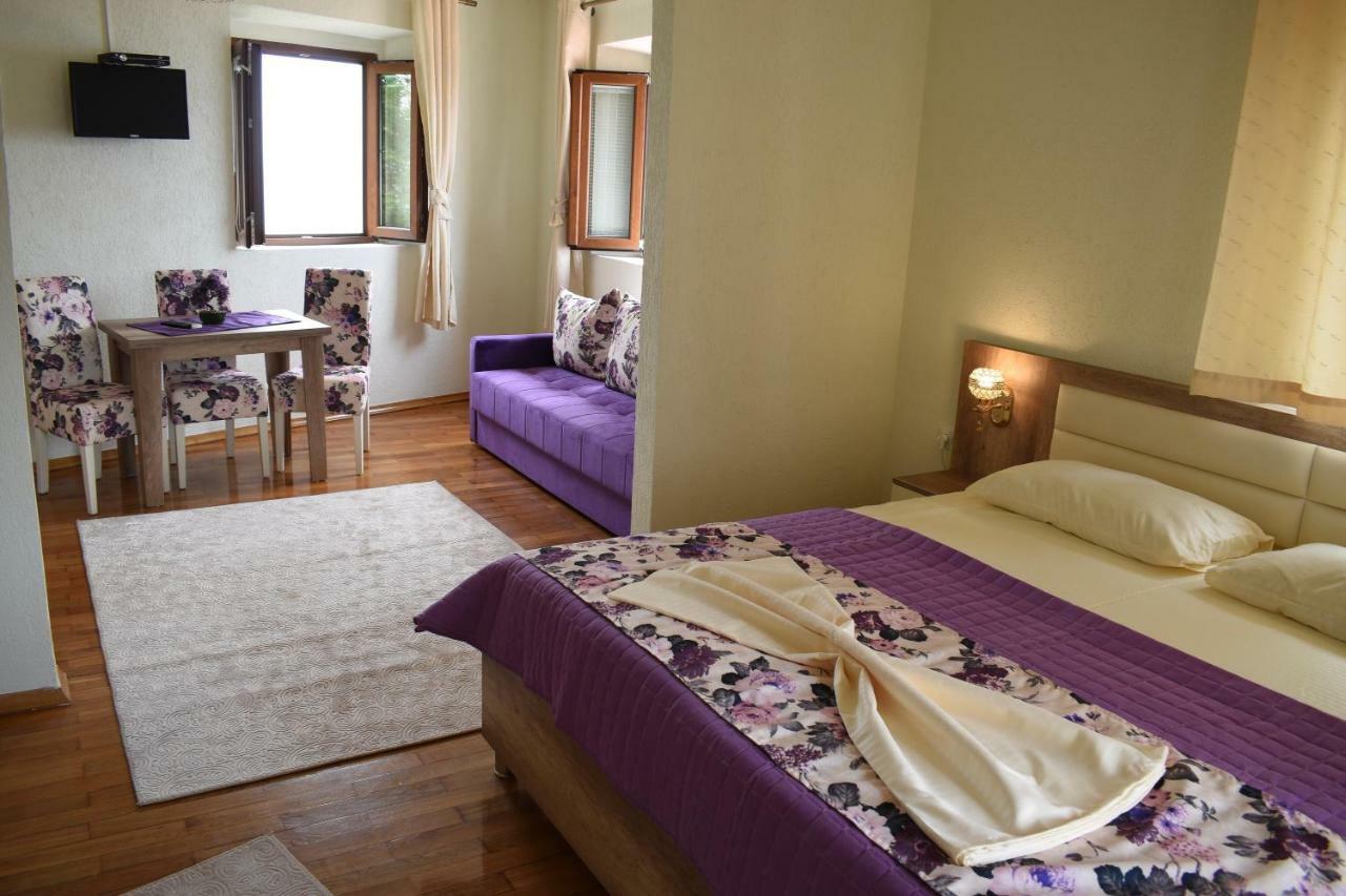 Guest House Alea Ulcinj Extérieur photo