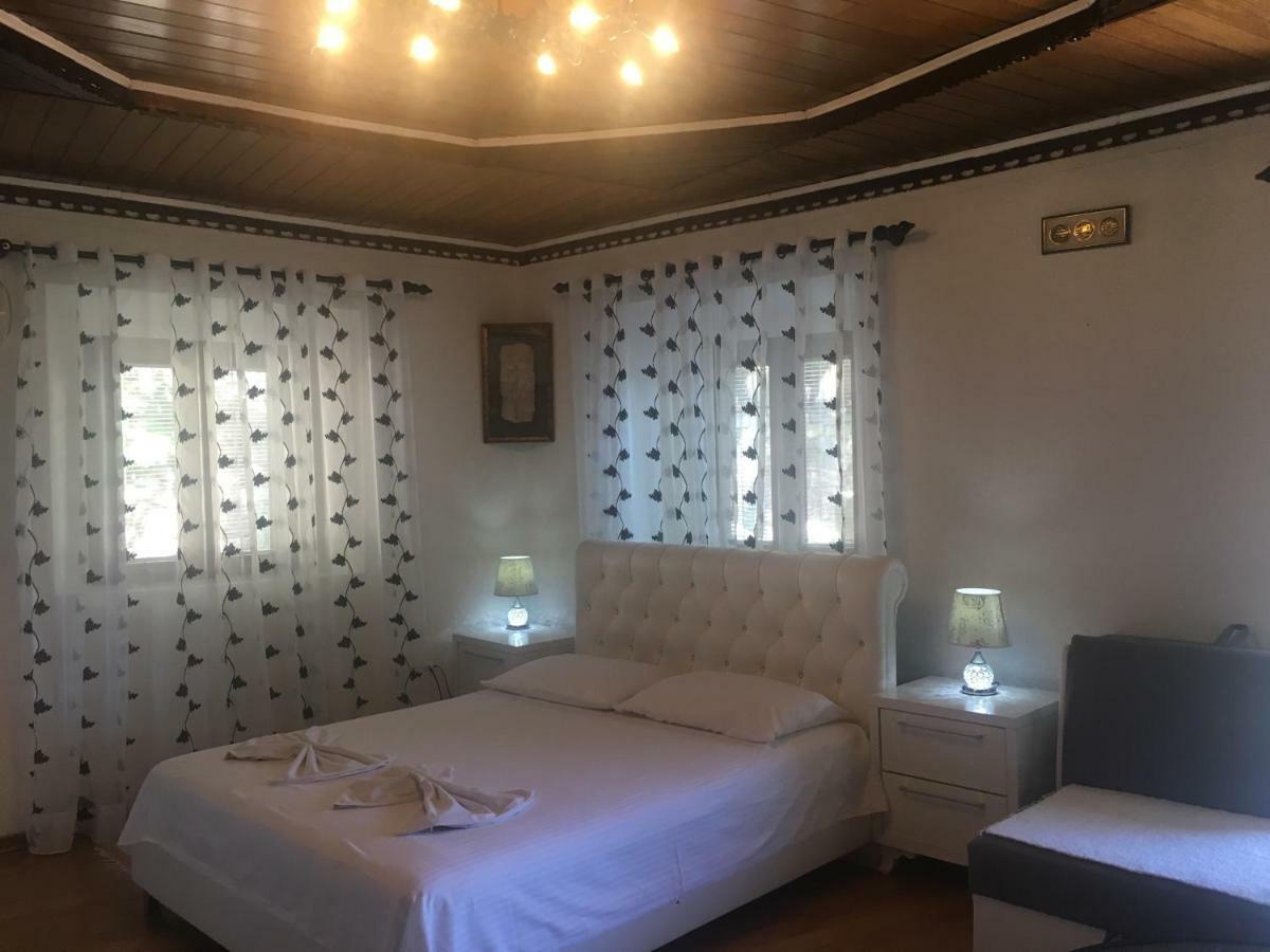 Guest House Alea Ulcinj Extérieur photo